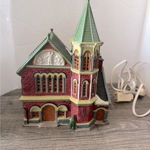 Lemax Village Collection 1998 Porcelain Lighted House